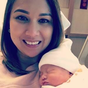 Meet your Posher, Eliseo-stacy